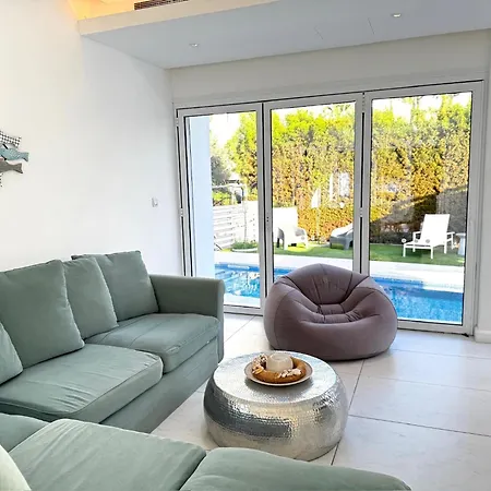 Sunset Family W Heated Pool - 1min Walk To プロタラス