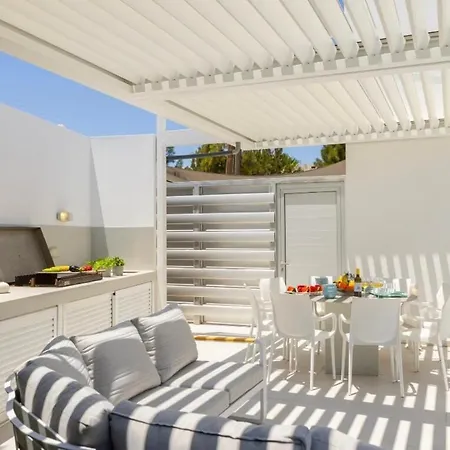 Sunset Family W Heated Pool - 1min Walk To * 普罗塔拉斯