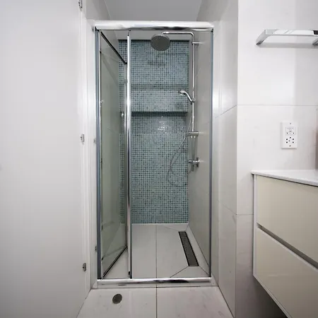 Sunset Family W Heated Pool - 1min Walk To Villa *