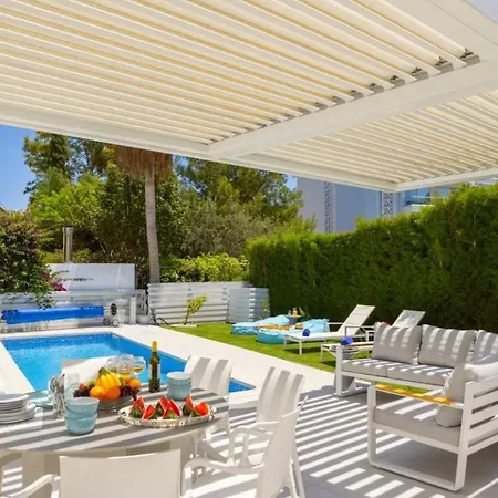 Sunset Family W Heated Pool - 1min Walk To * פרוטאראס