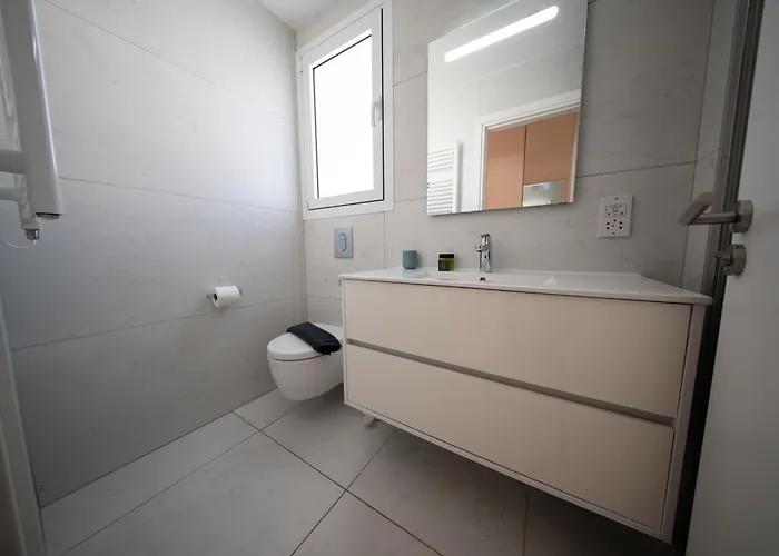 Villa Sunset Family W Heated Pool - 1min Walk To Protaras