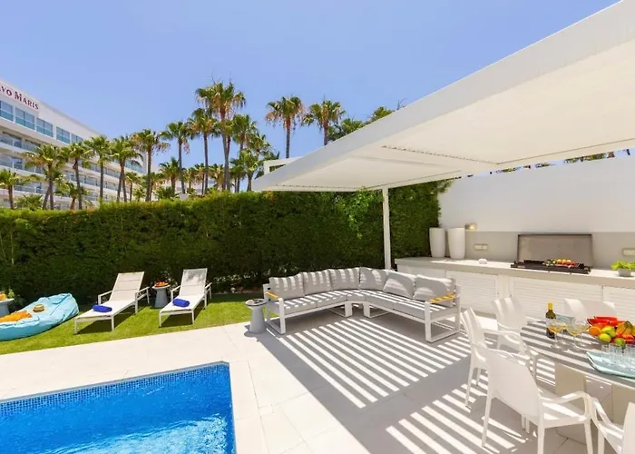 Villa Sunset Family W Heated Pool - 1min Walk To Protaras